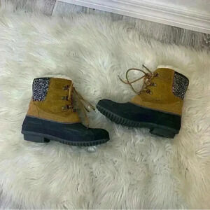 Sporto Adele cognac tan and black knit w/ fur Duck Boots 6